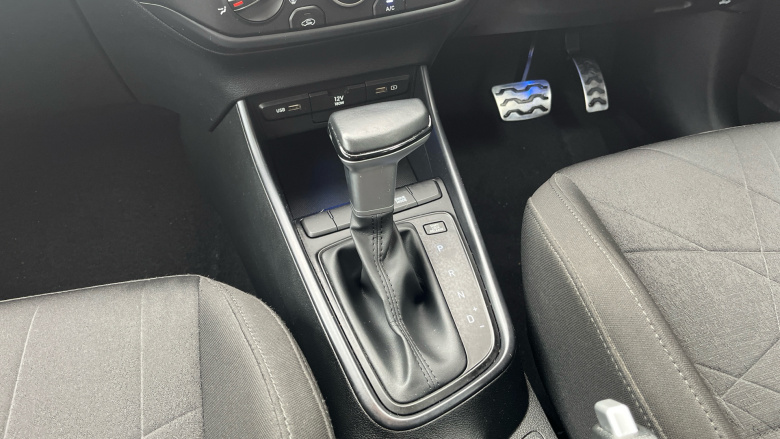 Hyundai BAYON 1.0 TGDi 48V MHEV SE Connect 5dr DCT Petrol Hatchback